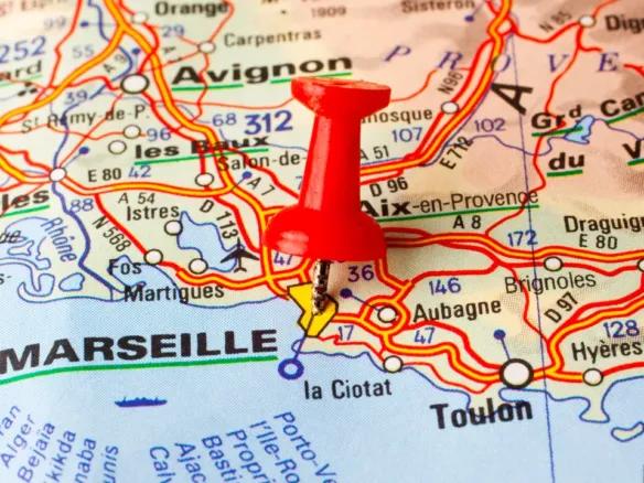 Investissement locatif Marseille vs Immobilier à Dubaï investissement locatif marseille vs immobilier à dubaï